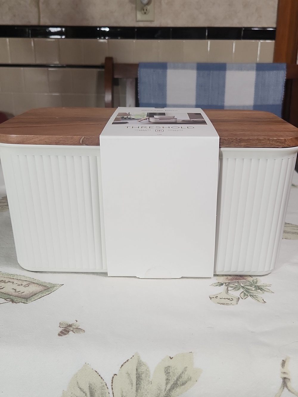 THRESHOLD STORAGE BINS - Picture 12 of 13
